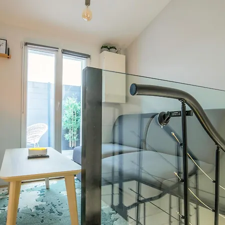 An Enchanting Parisian Hideaway