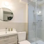 شقة An Enchanting Parisian Hideaway