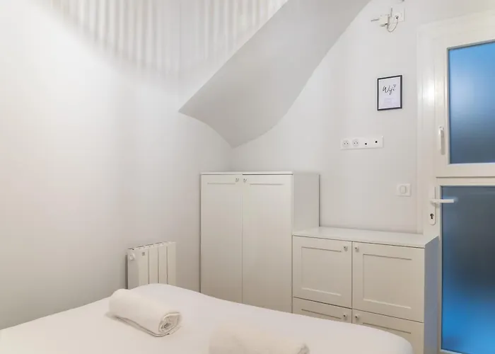 An Enchanting Parisian Hideaway 公寓 巴黎