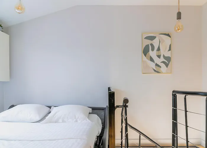 An Enchanting Parisian Hideaway * Párizs